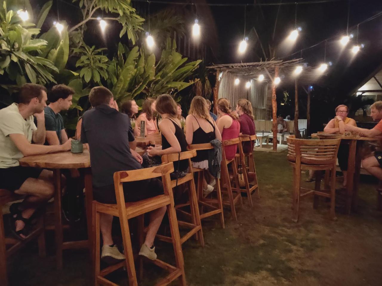 Tiki Bar And More Nusa Lembongan  Luaran gambar